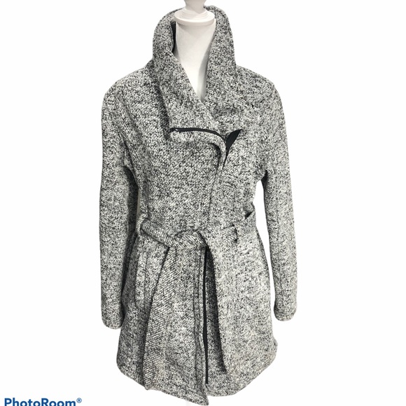Steve Madden Jackets & Blazers - Steve Madden Coat -Black and White